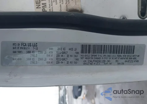 2016 Jeep Patriot Latitude z USA, uszkodzony, nr VIN 1C4NJPFAXGD811299